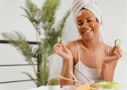 How to Make Organic Ingredients Work for DIY Skincare