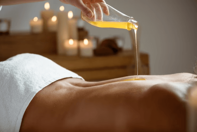 Discover 11 Benefits of Natural Oils