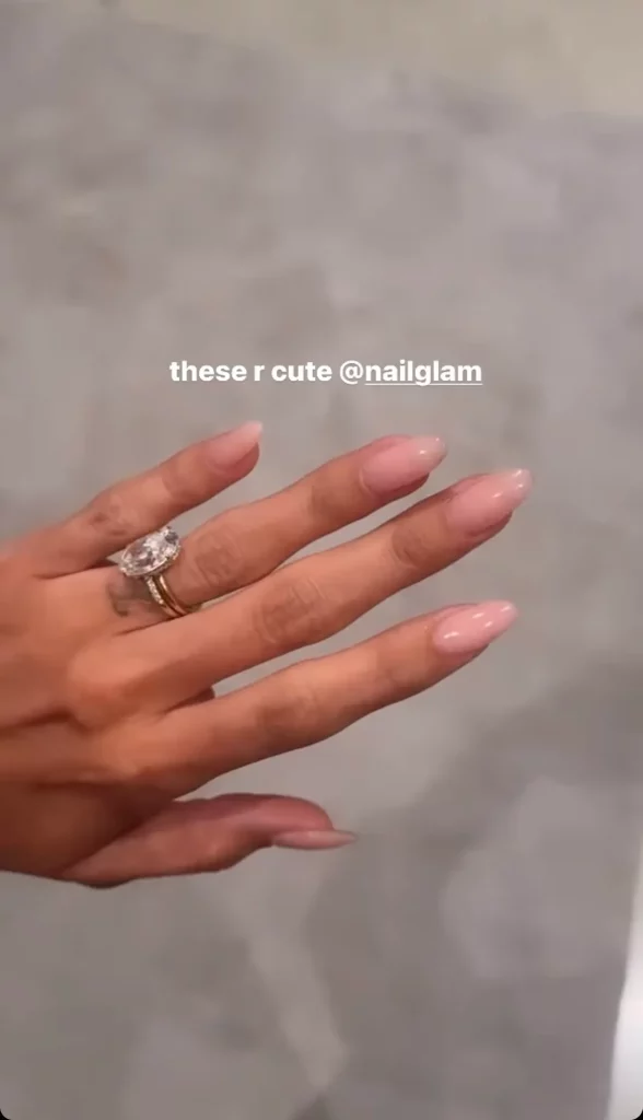 hailey bieber glazed donut nails