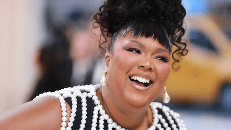 Lizzo's Met Gala Hair Magic