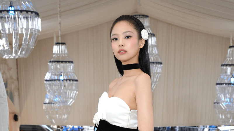 Jennie Kim’s 2023 Met Gala Beauty Look