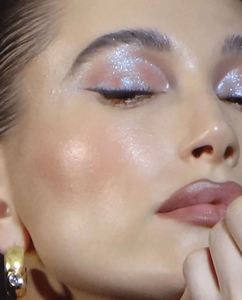 Glazed Eyeshadow Trend